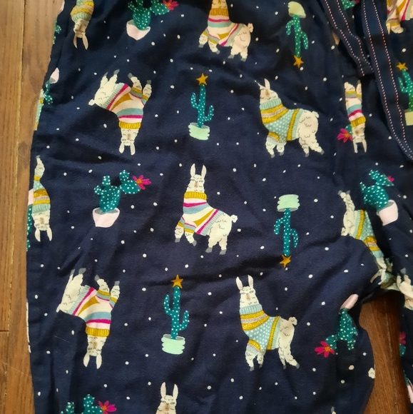 Old Navy Flannel Holiday PJ'S, Size XL, Llama + Cactus Pattern - Picture 2 of 6